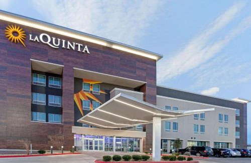 Lubbock Hotel | La Quinta by Wyndham Lubbock South