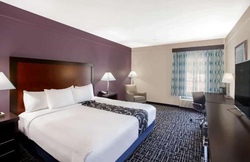 North by Northwest Hotel | La Quinta by Wyndham Lubbock North