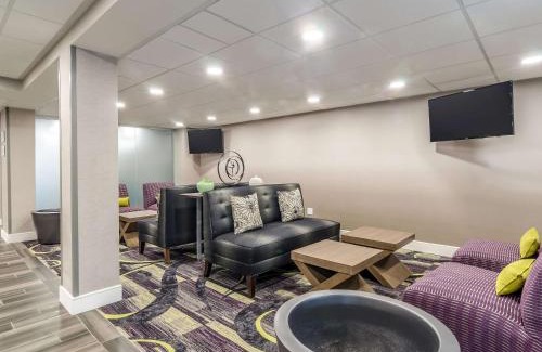 Myrtle Beach Hotel | La Quinta by Wyndham Myrtle Beach - N. Kings Hwy