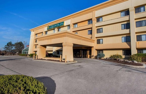 Mansfield Hotel | La Quinta by Wyndham Mansfield OH