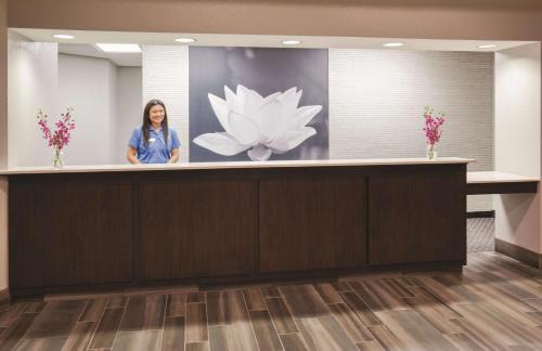 West Bloomington Hotel | La Quinta by Wyndham Minneapolis Bloomington W - FREE AIRPORT SHUTTLE
