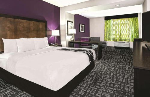 Monahans Hotel | La Quinta by Wyndham Monahans