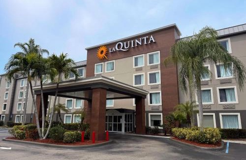 Naples Hotel | La Quinta by Wyndham Naples East (I-75)