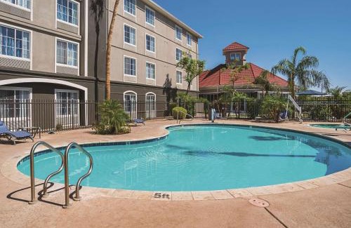 Ahwatukee Foothills Hotel | La Quinta by Wyndham Phoenix Chandler