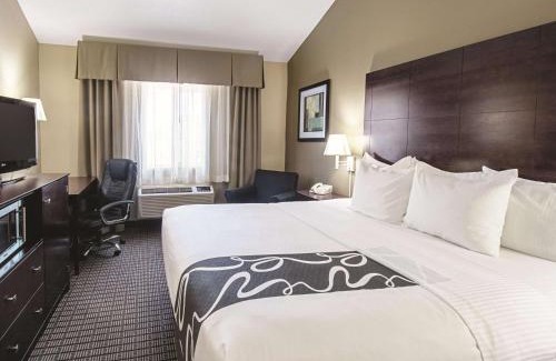 Southeast Salem Hotel | La Quinta by Wyndham Salem OR