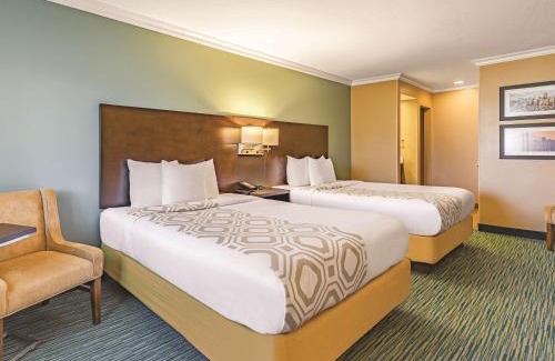 Millbrae Hotel | La Quinta by Wyndham San Francisco Airport West Millbrae FREE AIRPORT SHUTTLE