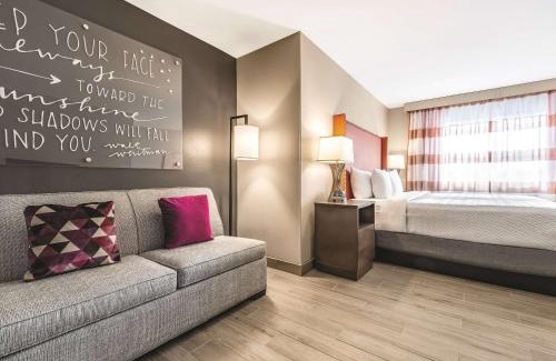 Federal Way Hotel | La Quinta by Wyndham Seattle Federal Way