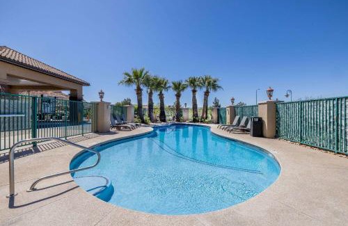 St. George Hotel | La Quinta by Wyndham St. George