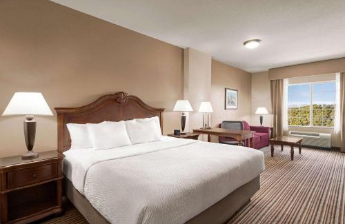 Trinidad Hotel | La Quinta by Wyndham Trinidad