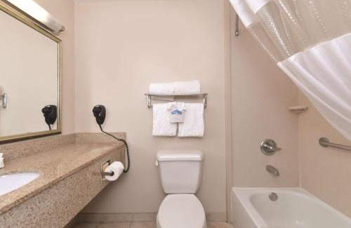 Ruidoso Downs Hotel | La Quinta by Wyndham Ruidoso Downs