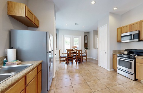 La Quinta Cove House | La Quinta Cove Retreat | Pool, Hot Tub & Views | Walk to Old Town 3BR #064047