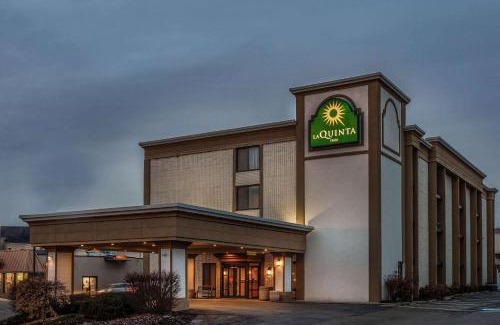 Johnson City Hotel | La Quinta Inn by Wyndham Binghamton - Johnson City