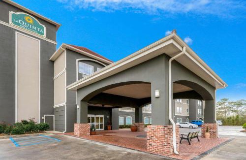 Broussard Hotel | La Quinta Inn & Suites by Wyndham Broussard - Lafayette Area