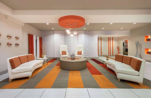 Harrisburg Hotel | La Quinta Inn & Suites by Wyndham Harrisburg-Hershey
