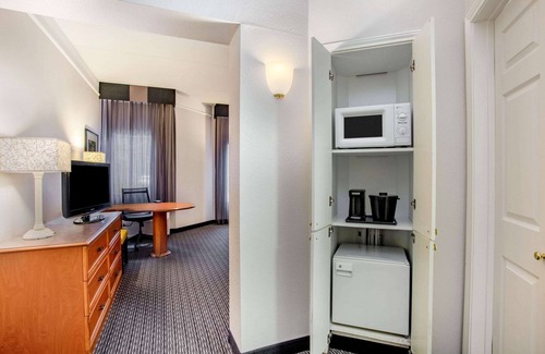 Morrisville Hotel | La Quinta Inn & Suites by Wyndham Raleigh Durham Intl AP
