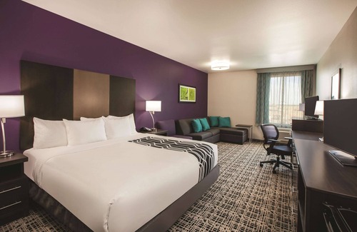 Lubbock Hotel | La Quinta Inn & Suites by Wyndham Lubbock South