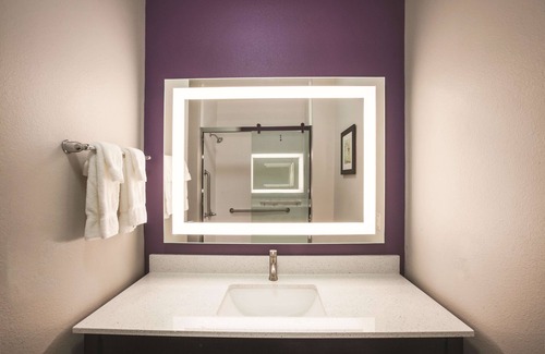 Lubbock Hotel | La Quinta Inn & Suites by Wyndham Lubbock South