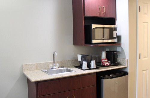 Columbus Hotel | La Quinta Inn & Suites by Wyndham Columbus North
