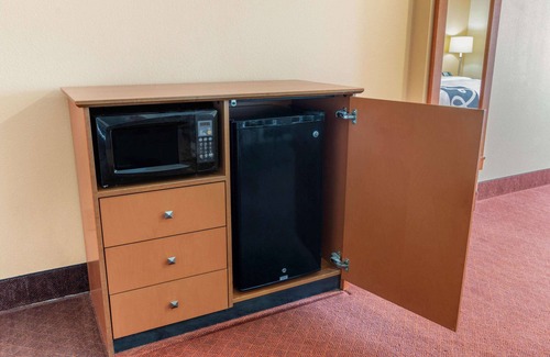 Hobbs Hotel | La Quinta Inn & Suites by Wyndham Hobbs