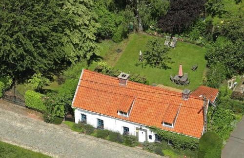 Ronse House | La Quitapenas