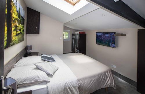 Montigny-sur-Loing Villa | La Ravine au bord du loing