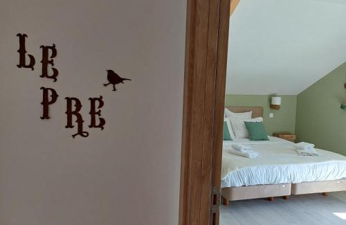 Doudeauville House | La Reinette des Prés