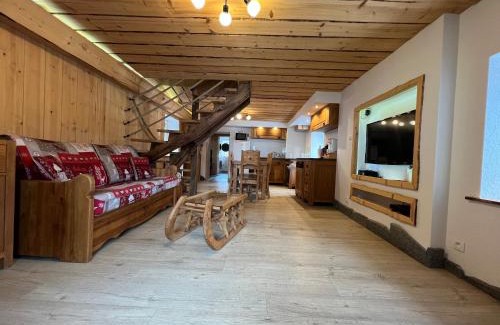 Saulxures-sur-Moselotte House | La remise du Murgé