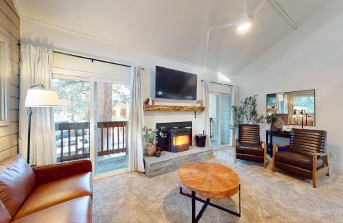 Mammoth Lakes Apartment | La Residence 8