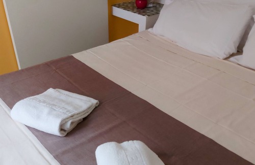 Lourdes House | La Residence Au Berceau de Bernadette