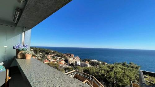 Cap d'Ail Apartment | LA RESIDENCE COSTA PLANA, Appt 204, VUE SUR LA MER