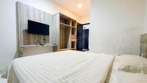 Karawang Hotel | La'Rissa Residence by ARBA