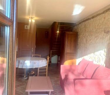 Veyrignac House | La Riviere Esperance