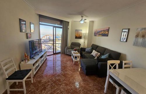 Torremolinos City Centre Apartment | La Roca-Mediterráneo Views, 8th Floor-New Kitchen- POOL- Parking-Air Conditioning, Ceiling Fans & Free WIFI