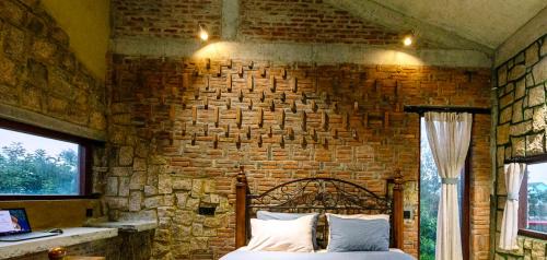 Cam An Hotel | La Rocca An Bang Beach