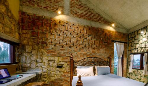 Cam An Hotel | La Rocca An Bang Beach