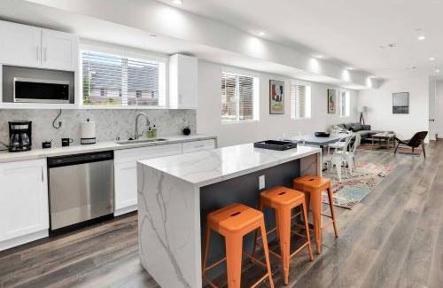 Historic Filipinotown House | La Rooftop Paradise 2
