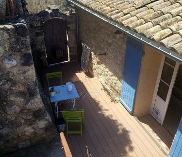 Saint-Pons-de-Mauchiens Bed & Breakfast | La rose du vent