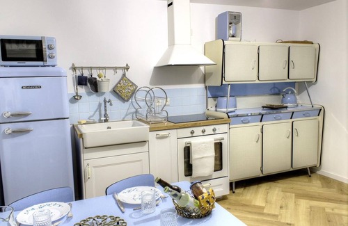 Speracedes Apartment | LA Rose & Le Loup, eco-vintage gite between sea and mountain