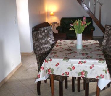 Bulson House | La Roseraie, campagne, calme et paix