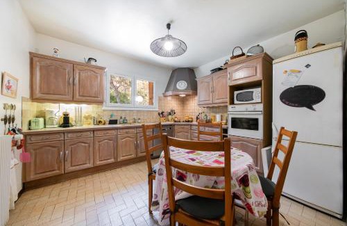 Montmeyan House | La Roseraie de l'Elaeis - Piscine privée