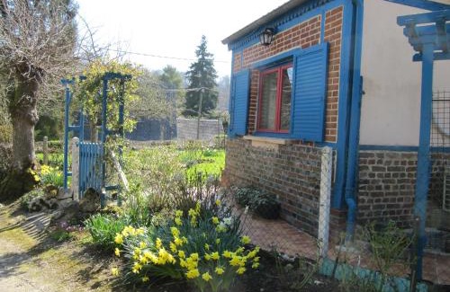 Rosay-sur-Lieure Bed & Breakfast | La Roseraie du Prieure