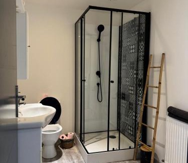 Epinal House | La Roseraie