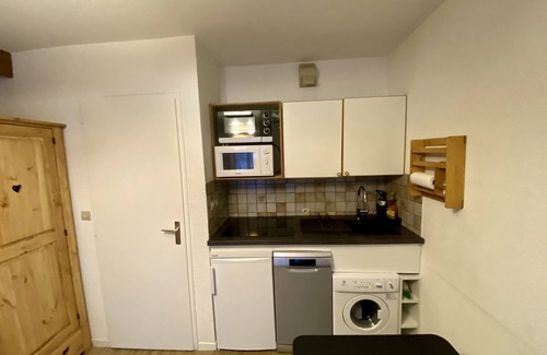 La Rosiere Apartment | La rosiere 2 rooms + mountain corner + covered parking, south facing, wifi