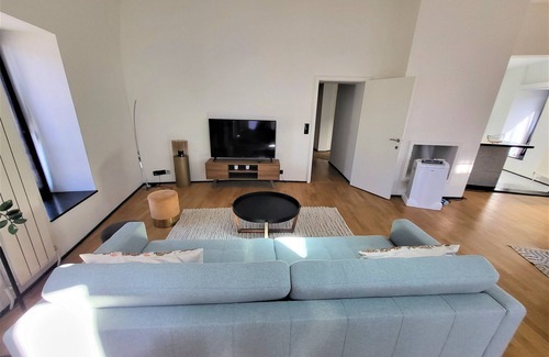 Quartier Royal - Koninklijke Wijk Apartment | La Rotonde-2 bedroom apartment in enchanting Bruxelles with WiFi