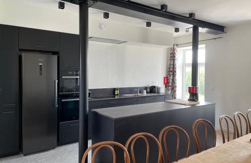 Frasnes-lez-Gosselies House | La ruche - maison de 10 à 15 personnes - La Ferme du Try