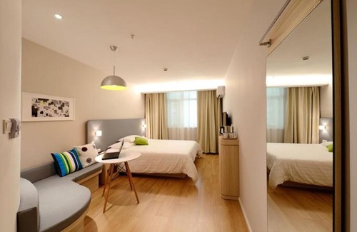 Mondeville Apartment | La ruelle - Studio