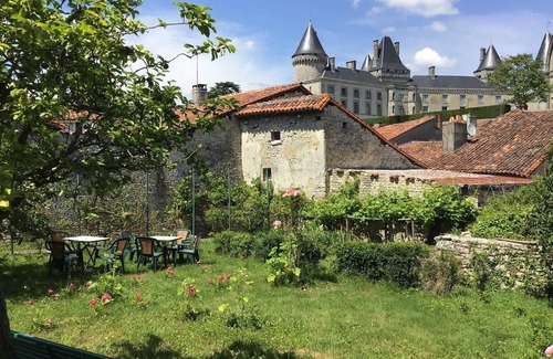 Verteuil-sur-Charente House | La Sénéchalerie Logis du XIV