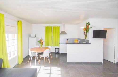 Saint-Pierre Apartment | La Santa Clara - Studio climatisé