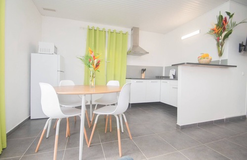 Saint-Pierre Apartment | La Santa Clara - Studio climatisé
