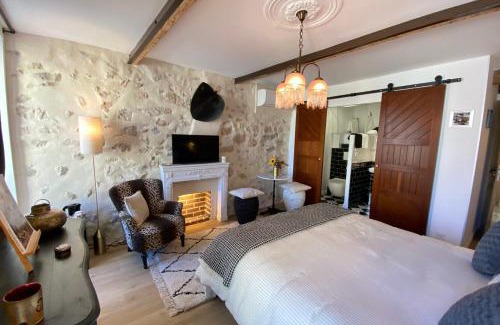 Vence House | La Sanverine private room historic center Vence